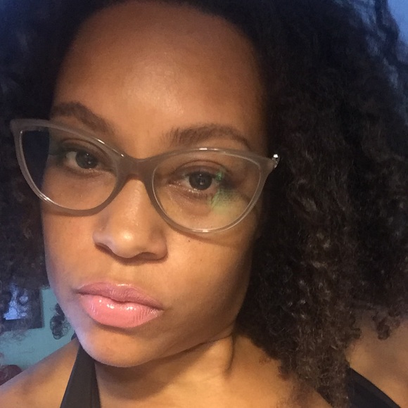 Meet your Posher π πππΆπ‘π - Picture 6 of 6